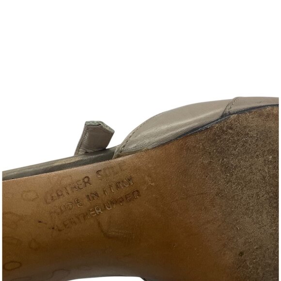 Vtg Salvatore Ferragamo Women Taupe Leather T-Strap Heels Size 8.5 AAAA - Picture 8 of 9